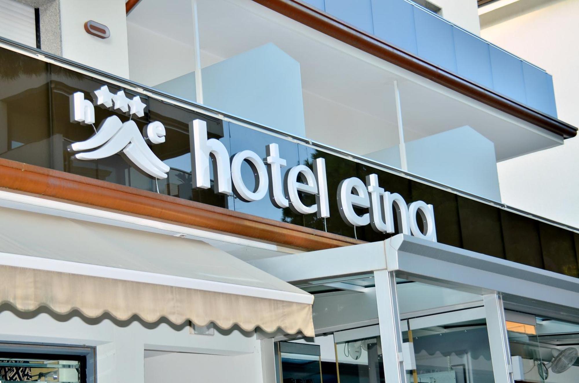 Hotel Etna Lignano Sabbiadoro Eksteriør billede